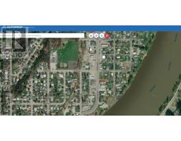 2648 QUEENSWAY, Prince George, British Columbia