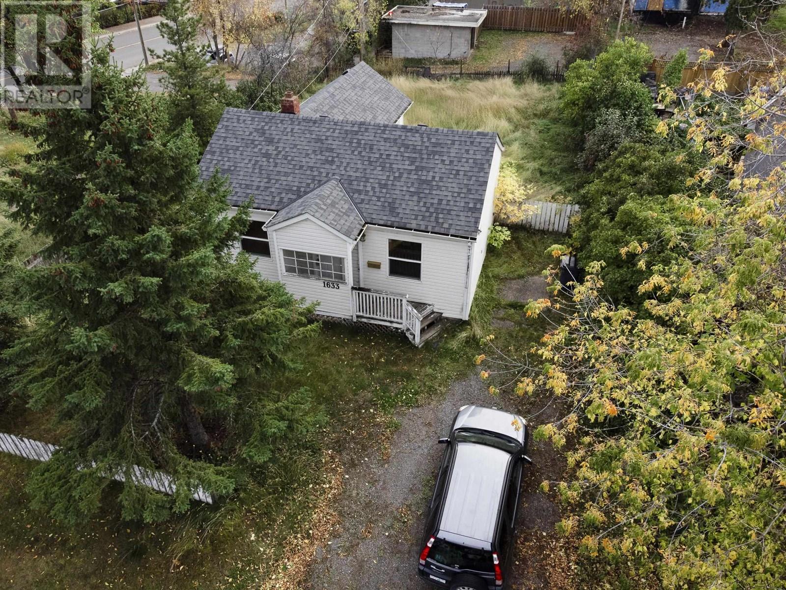 1633 10th Avenue, Prince George, British Columbia  V2L 3S5 - Photo 2 - R2950920