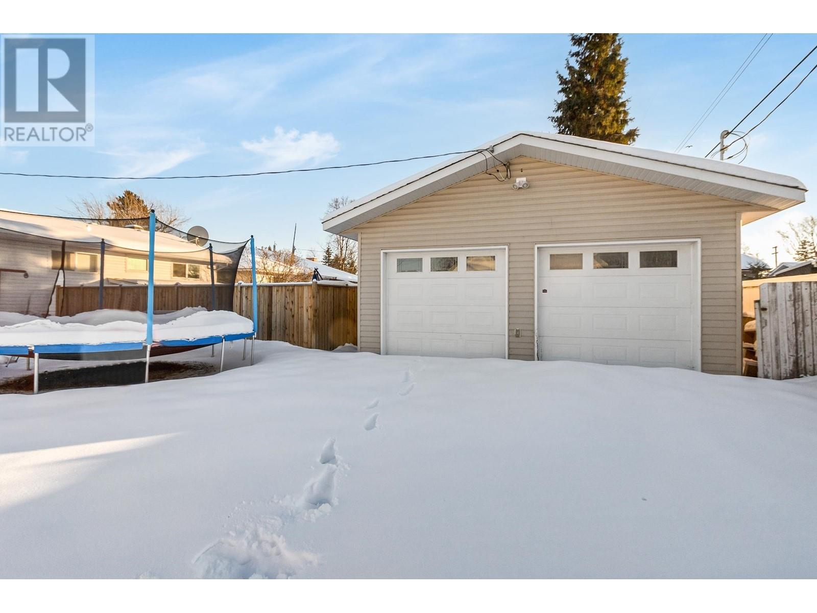 105 KELLY STREET, Prince George, British Columbia