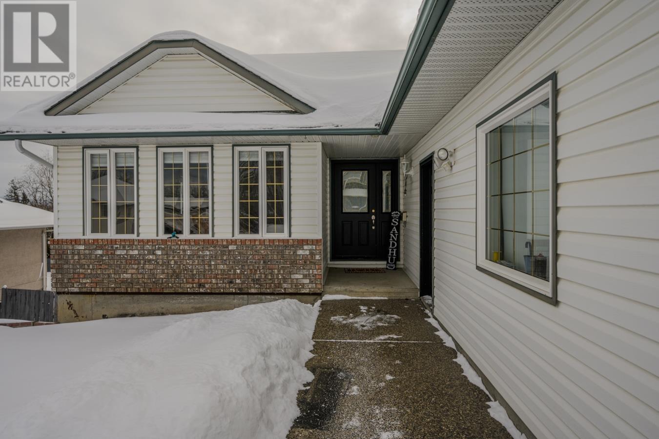 4383 Foster Road, Prince George, British Columbia  V2N 5H9 - Photo 2 - R2966575