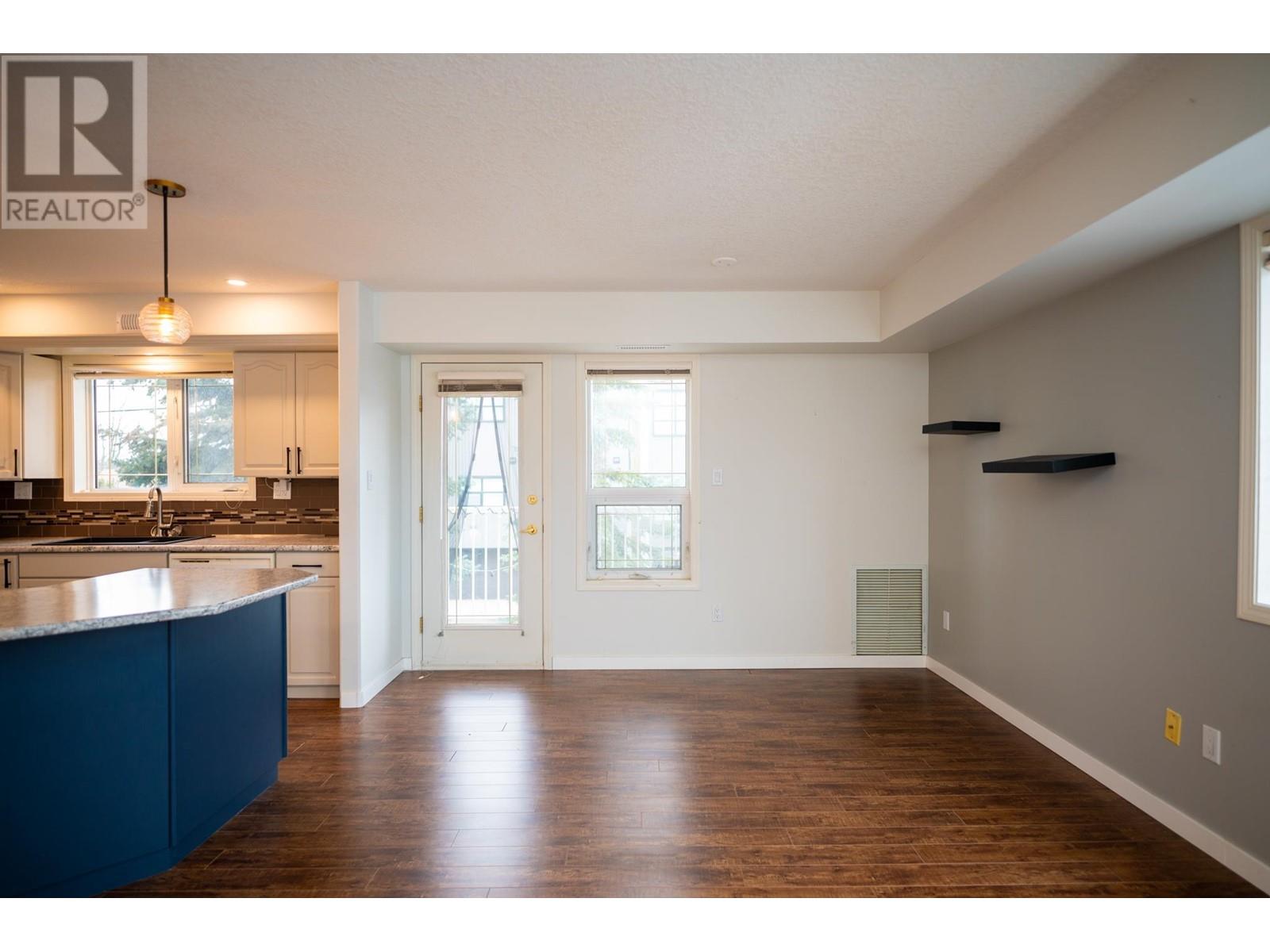 106 1693 6th Avenue, Prince George, British Columbia  V2L 3N5 - Photo 10 - R2976351