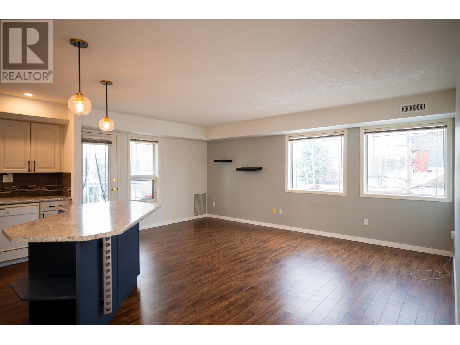 106 1693 6th Avenue, Prince George, British Columbia  V2L 3N5 - Photo 8 - R2976351